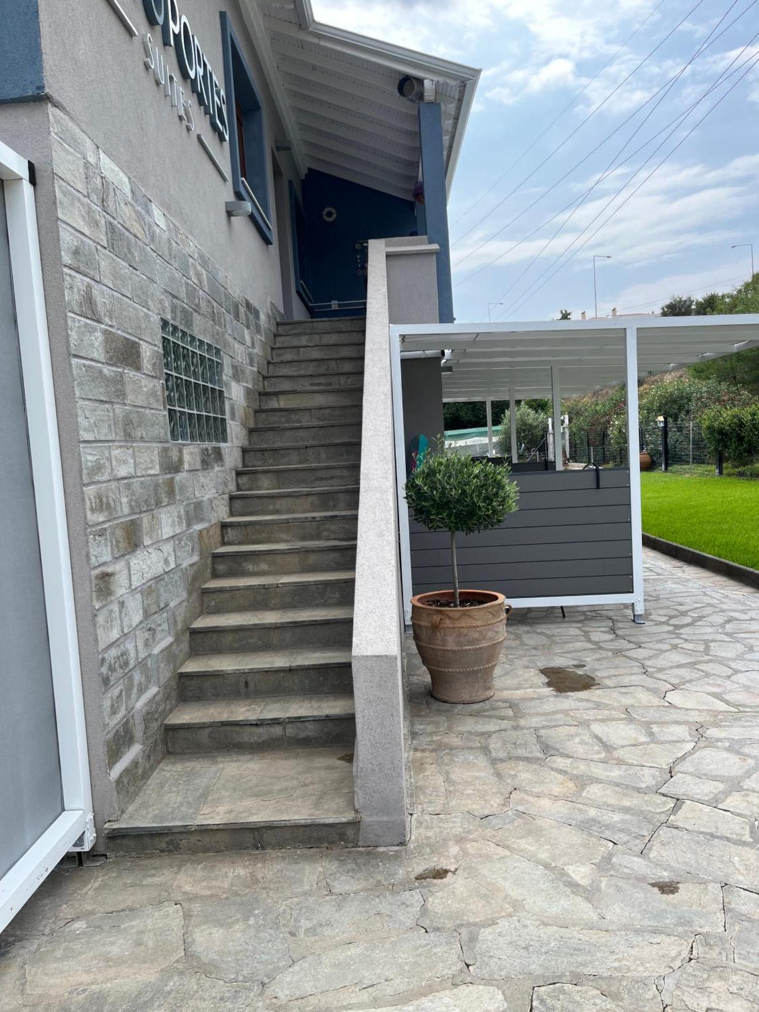 נאה פוטידאה Porto Portes Suites מראה חיצוני תמונה