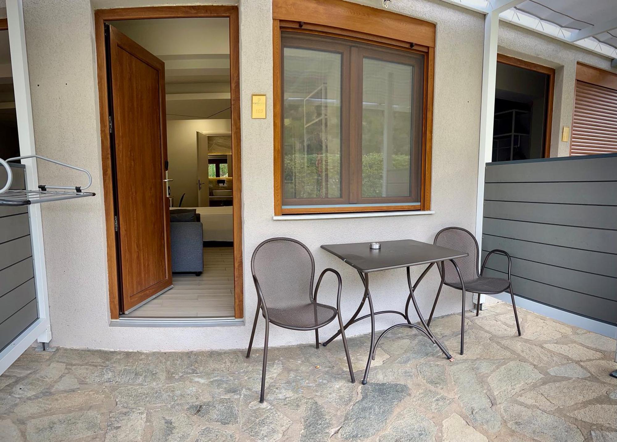נאה פוטידאה Porto Portes Suites מראה חיצוני תמונה